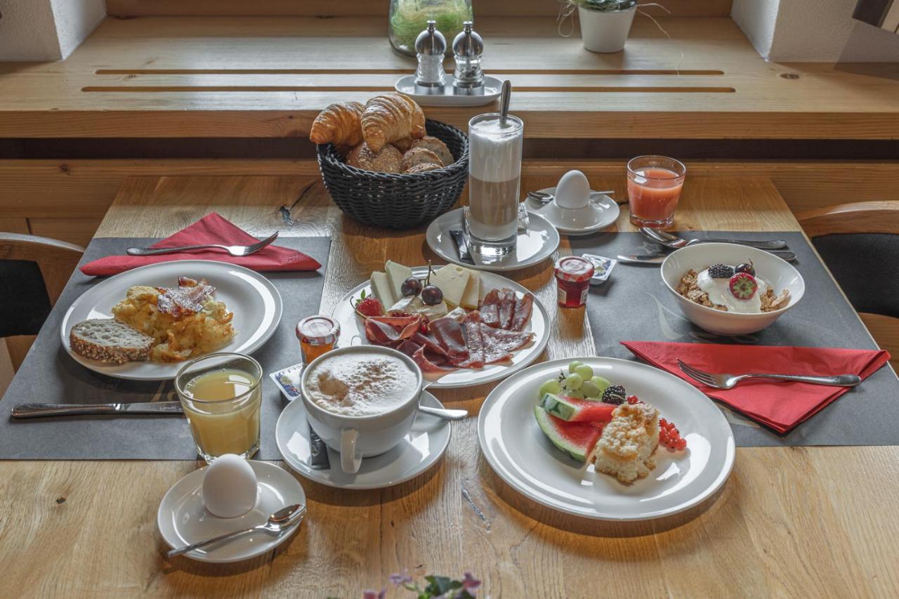 ท็อป โฮเต็ล สาริน แอคทีฟ เมาเทน รีสอร์ท Lenz ภายนอก รูปภาพ