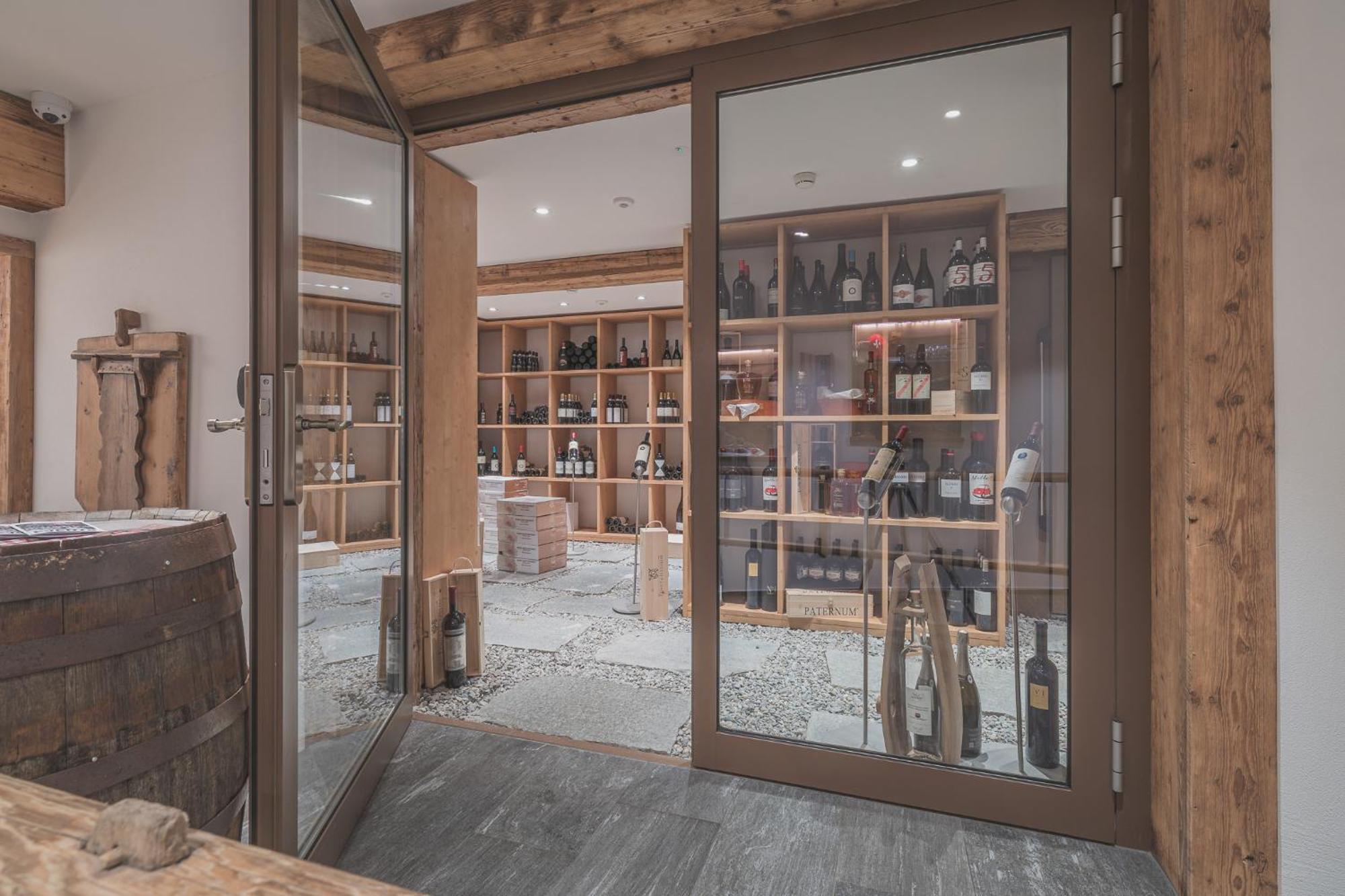 ท็อป โฮเต็ล สาริน แอคทีฟ เมาเทน รีสอร์ท Lenz ภายนอก รูปภาพ